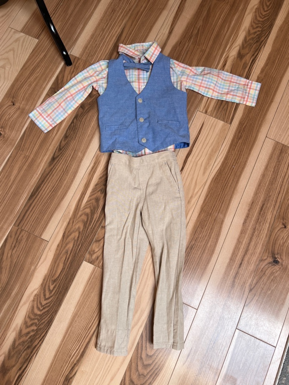 Wonder Nation spring button down, vest, pant set